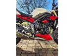 Klikněte pro detailní foto č. 2 - Triumph Street Triple 675