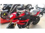 Klikněte pro detailní foto č. 4 - BMW S 1000 XR