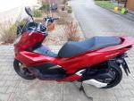 Klikněte pro detailní foto č. 1 - Honda PCX 125