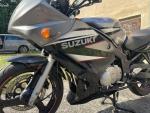 Klikněte pro detailní foto č. 10 - Suzuki GS 500 F