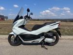 Klikněte pro detailní foto č. 2 - Honda PCX 150