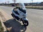 Klikněte pro detailní foto č. 5 - Honda PCX 150