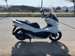 Klikněte pro detailní foto č. 3 - Honda PCX 150