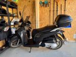 Klikněte pro detailní foto č. 15 - Honda SH 300 i ABS City