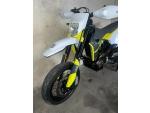 Klikněte pro detailní foto č. 3 - Husqvarna 701 Supermoto