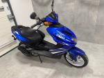 Klikněte pro detailní foto č. 3 - Yamaha YQ 50 Aerox