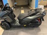 Klikněte pro detailní foto č. 1 - Peugeot Metropolis 400
