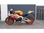 Klikněte pro detailní foto č. 4 - Honda CBR 1000 RR